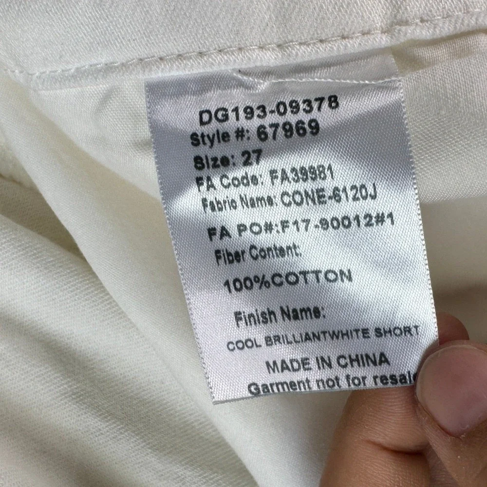 Levis Pleated Tapered Ballon Pants 28 White High Rise Minimalist Coastal Boho‎